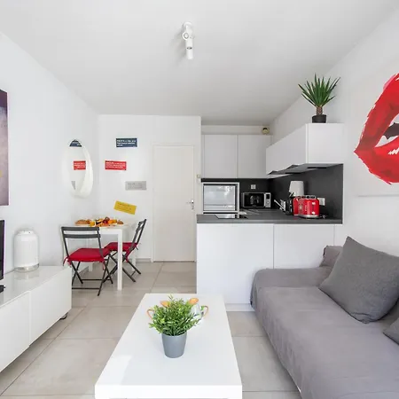 Les Pins D'azur Appartement *