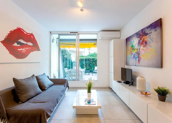 Les Pins D'azur La Grande-Motte